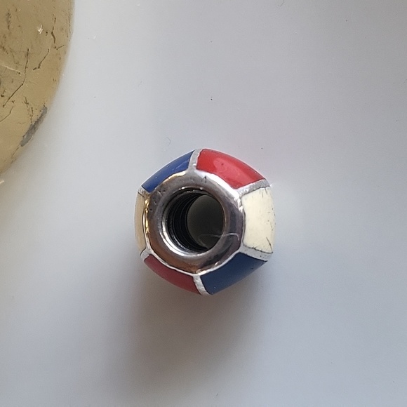 Pandora  beach ball - Picture 5 of 6